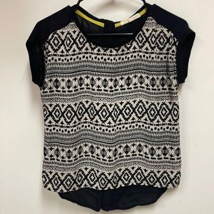 Small Rewind tribal blouse